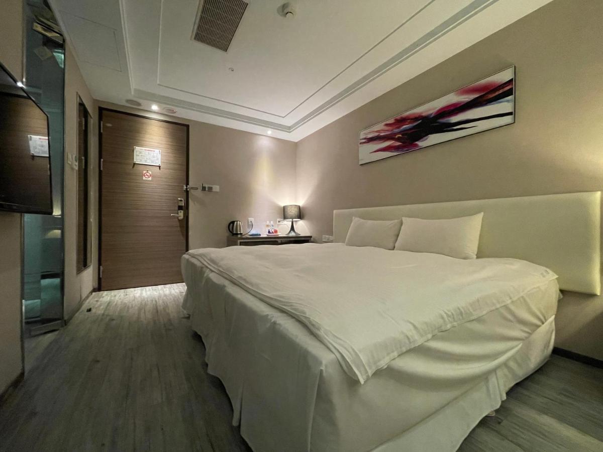 גאושיונג Royal Fine Hotel מראה חיצוני תמונה