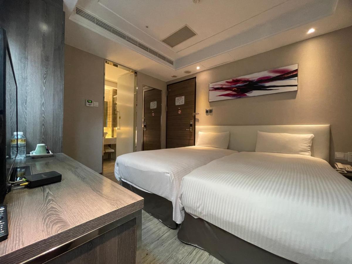 גאושיונג Royal Fine Hotel מראה חיצוני תמונה